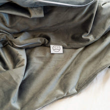 Load image into Gallery viewer, Crystal Velvet Covers