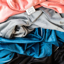 Load image into Gallery viewer, Crystal Velvet Covers